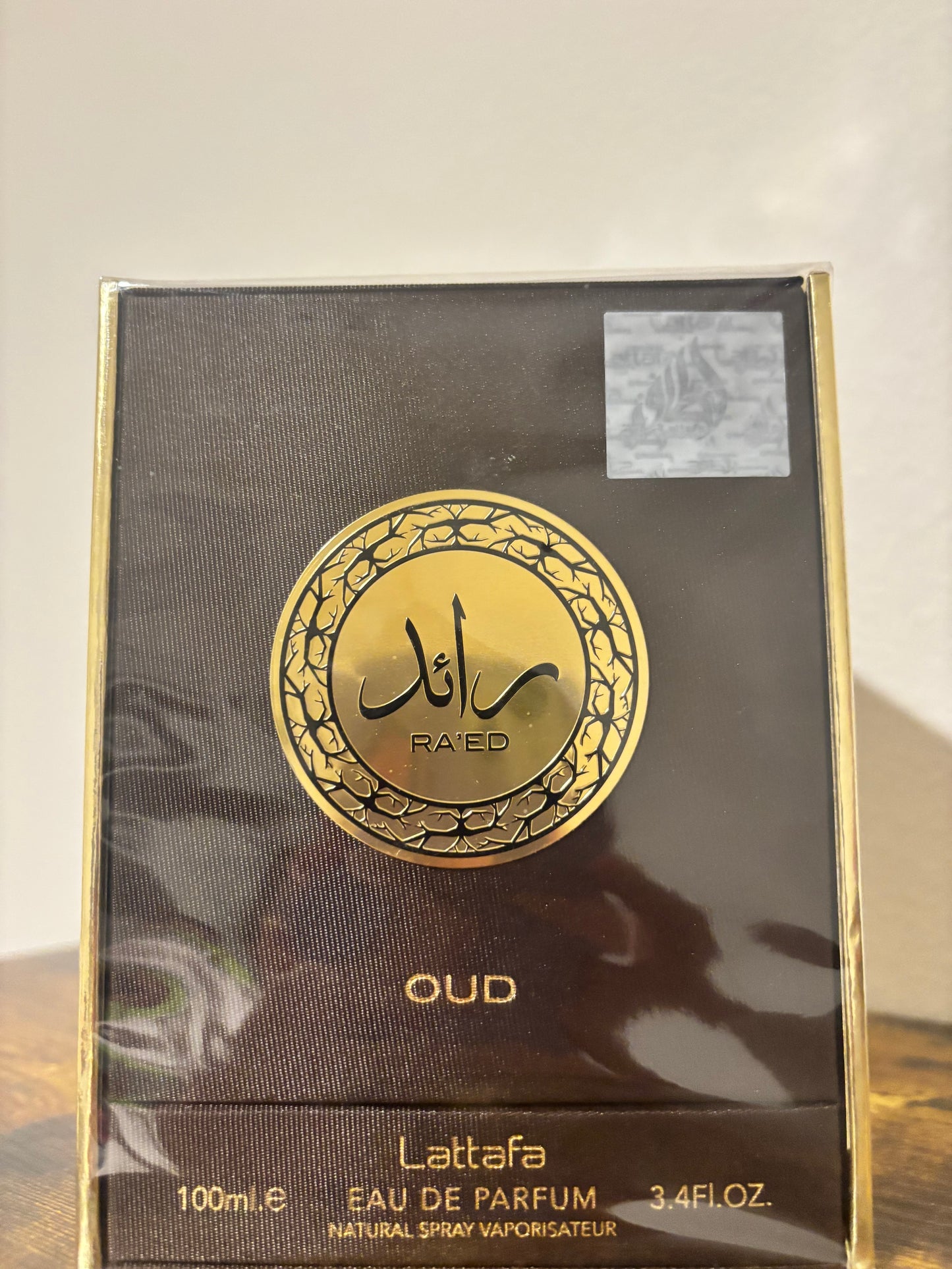 Lattafa Ra’ed Oud Eau de Parfum (100 ml)