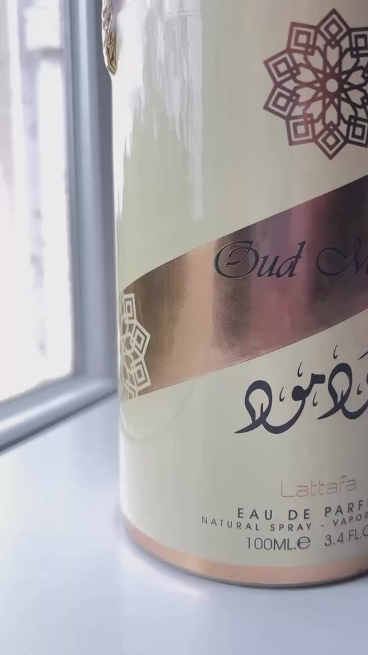 Oud Mood by Lattafa – Eau de Parfum 100ml